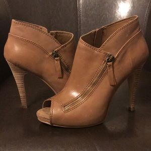 Nine West 3.5/4 inch booties